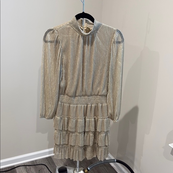 Chic Metallic Long Sleeve Dress - Picture 1 of 6